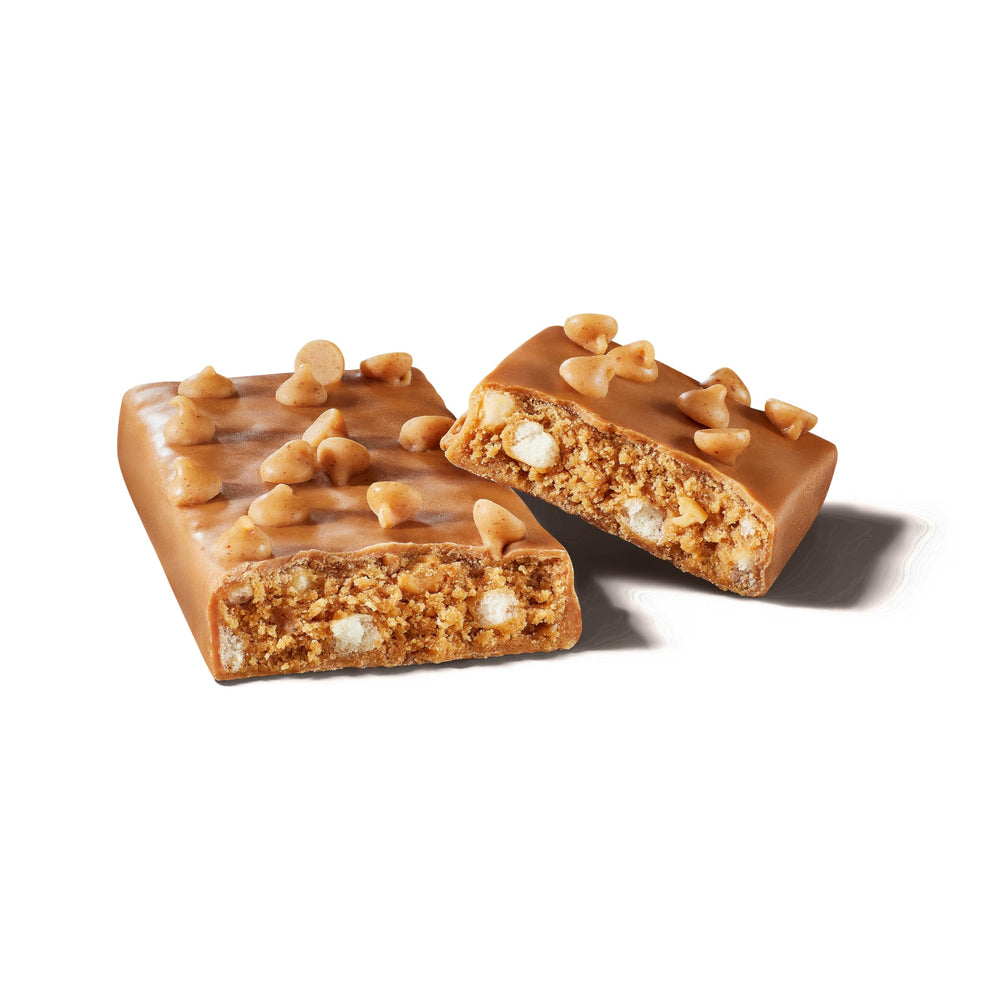 ONE Reese's barra en gimnasio como snack post entreno práctico