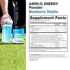 Optimum Nutrition powder texture in hand showing fine mixability and smooth dissolve