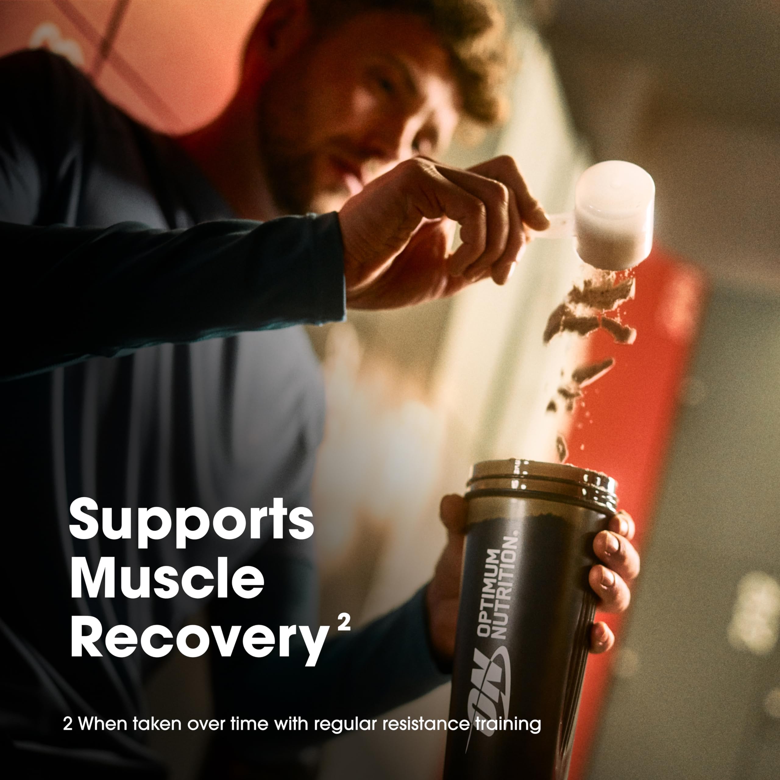 Optimum Nutrition comparativa tamaño 2 lb junto a botella para visualizar cantidad