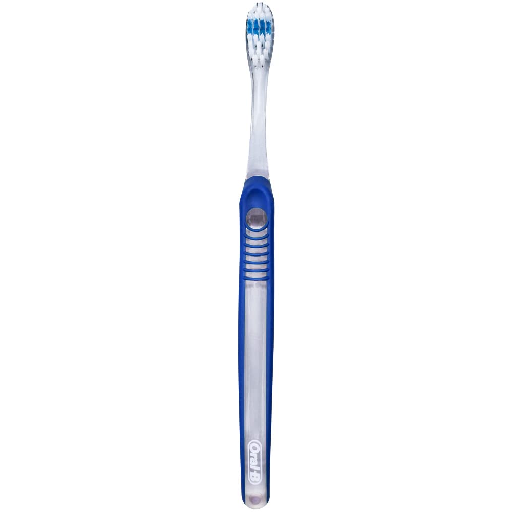 Oral-B cabezal compacto en mano, fácil acceso a muelas