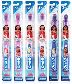 Oral-B vista frontal del envase mostrando princesas y pack de seis, fomenta rutina