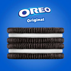 OREO primer plano del relleno de crema resaltando cremosidad