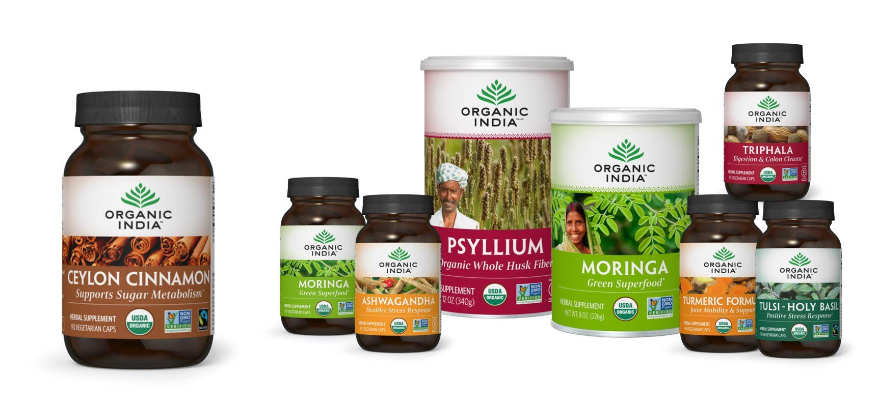 ORGANIC INDIA cápsulas junto a ingredientes en cocina estilo cotidiano