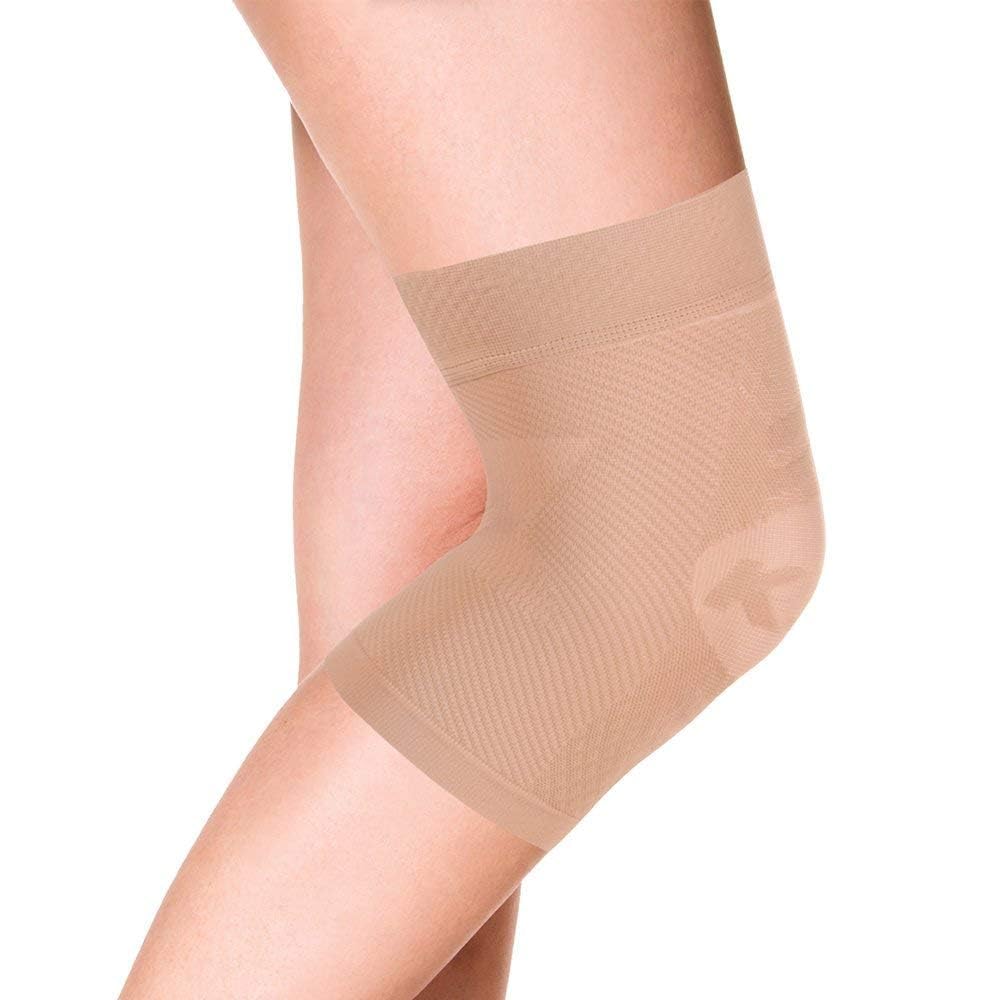 OrthoSleeve KS7 frontal del empaque mostrando el producto y beneficio de soporte