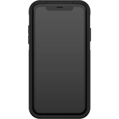 OtterBox funda en mano demostrando comodidad y manejo seguro