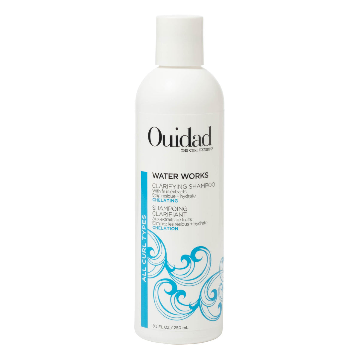 Ouidad botella frontal del champú Water Works mostrando limpieza potente
