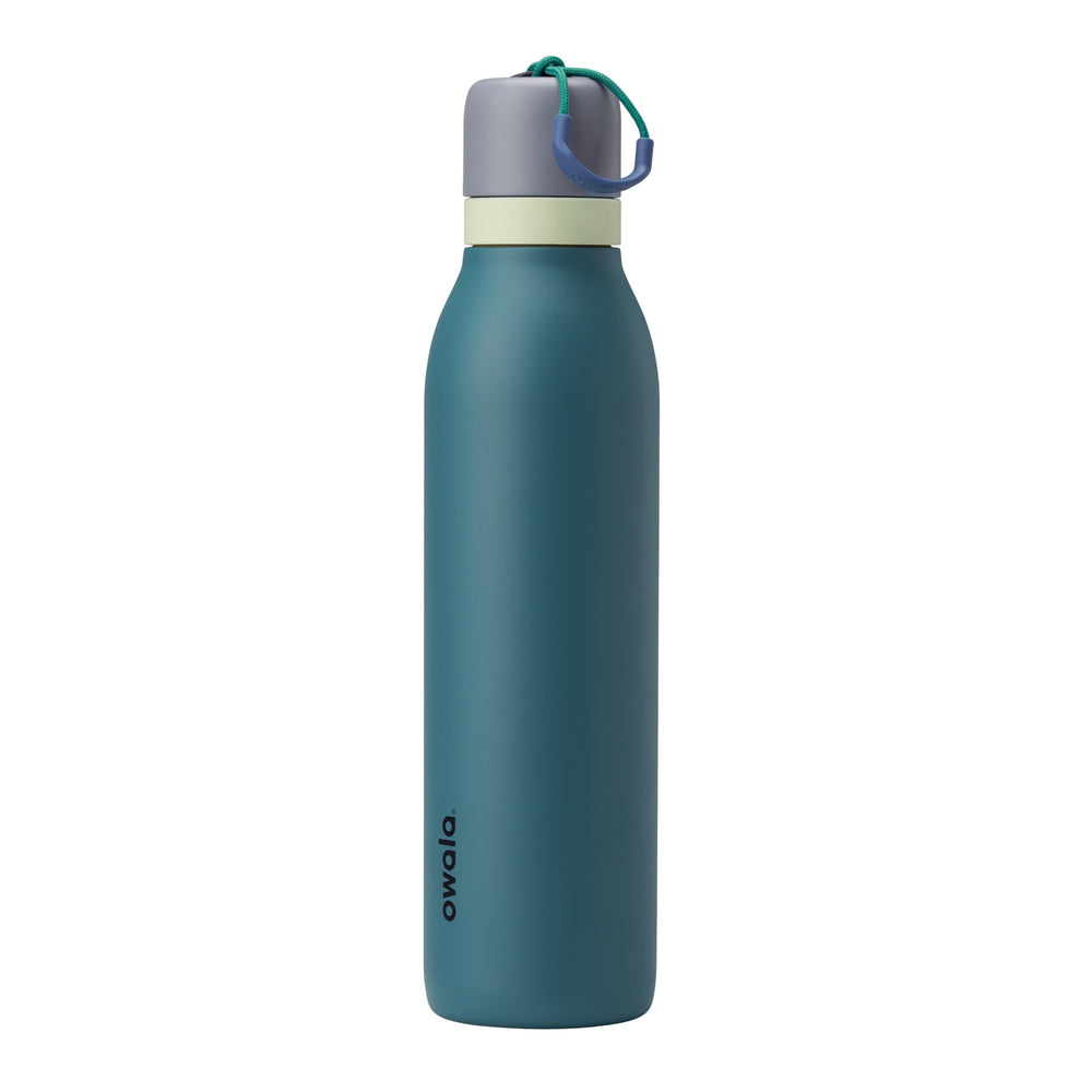 Owala FreeSip Twist frente denim mostrando diseño y tamaño práctico