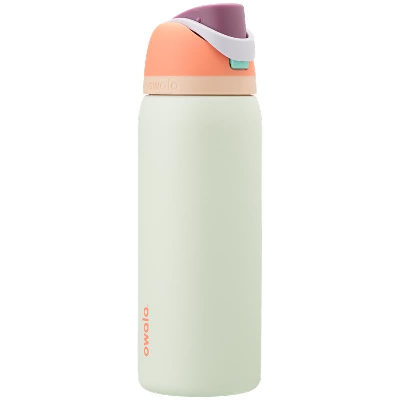 Owala FreeSip frente 32 oz Surfs Edge mostrando diseño y beneficio portátil