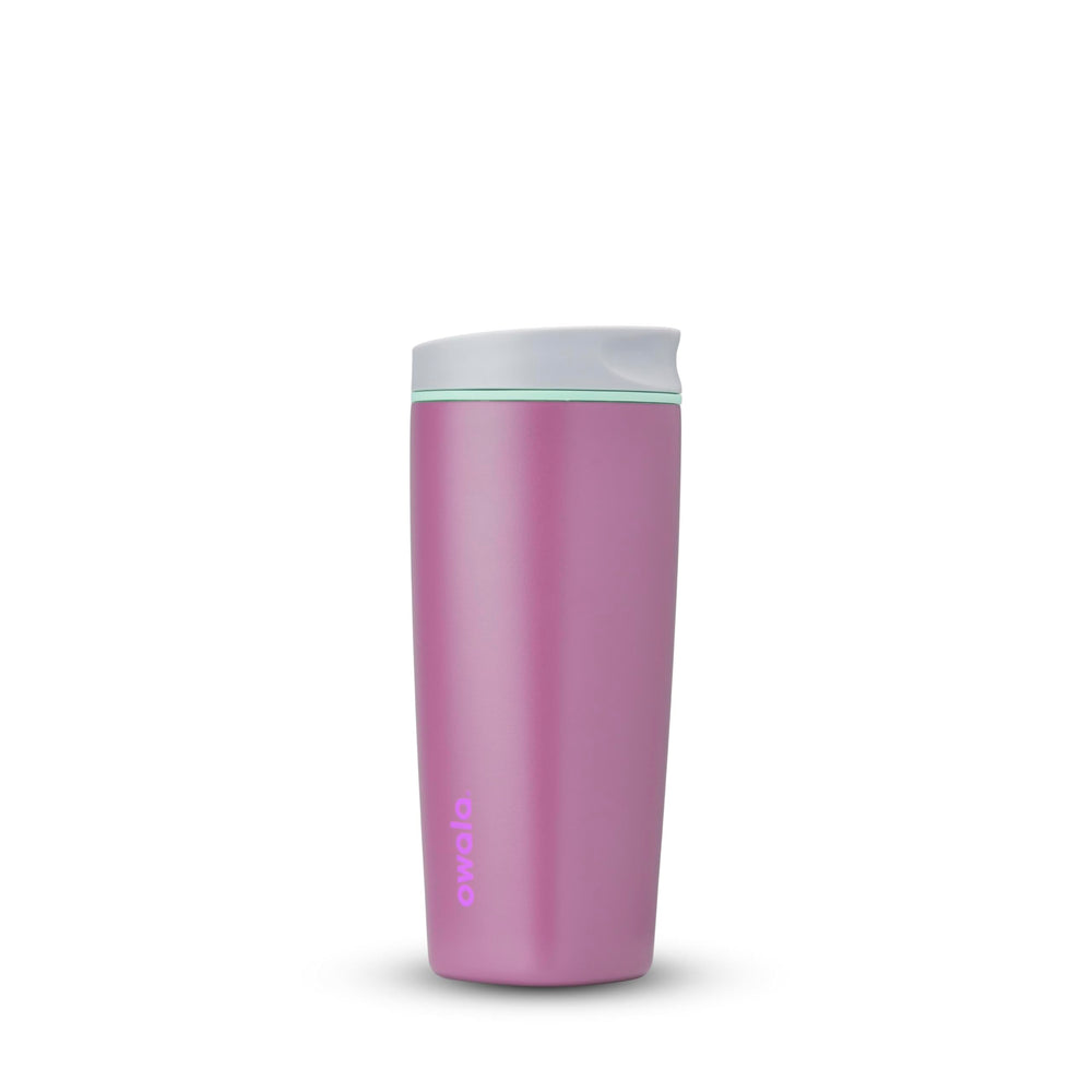 Owala SmoothSip vista frontal mostrando color Plum Perfect y forma práctica