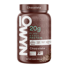 OWYN envase frontal de proteína chocolate oscuro muestra confianza y conveniencia
