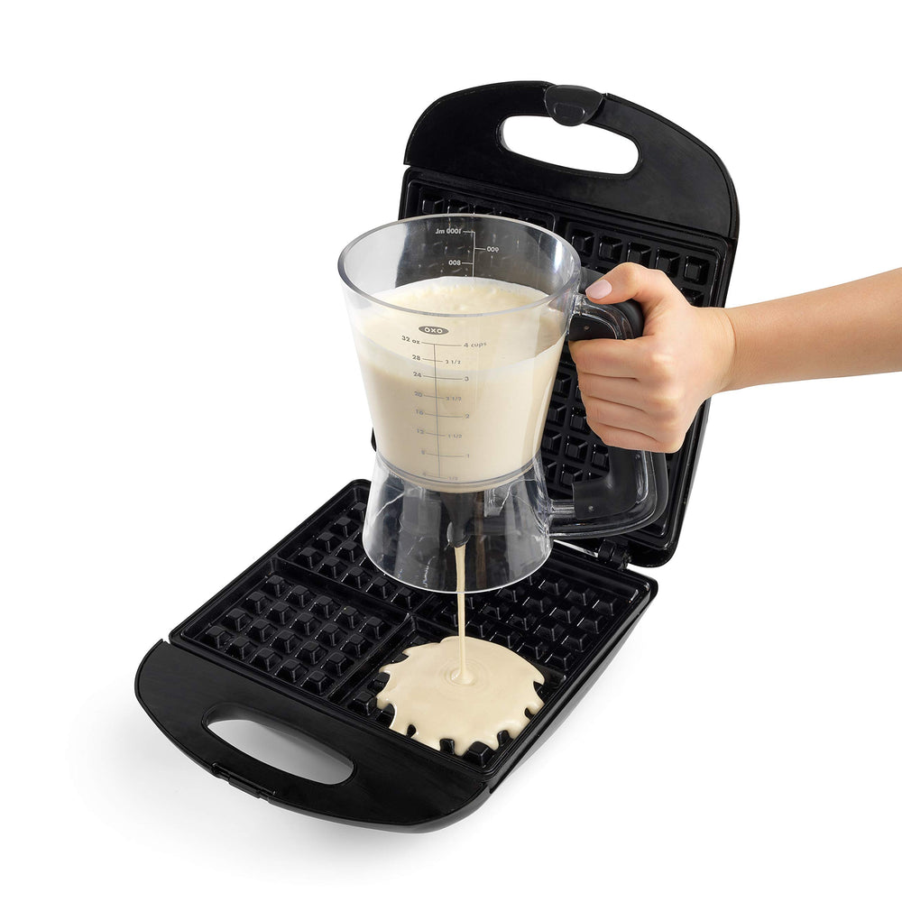 OXO primer plano del mango Good Grips para agarre cómodo y menos fatiga
