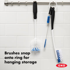 OXO Good Grips limpiador de detalles en tapa, accede hendiduras y roscas difíciles