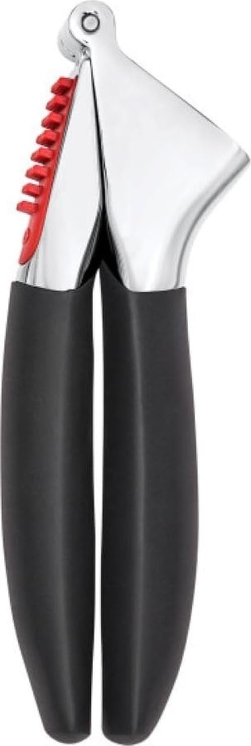 OXO Good Grips prensa de ajo frontal mostrando diseño y beneficio de facilidad