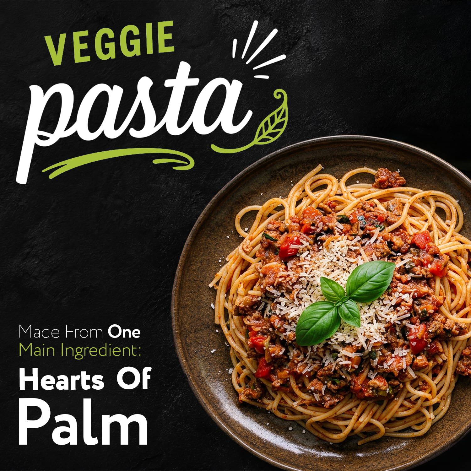 Palmini linguine cocido servido en plato listo para comer y saludable