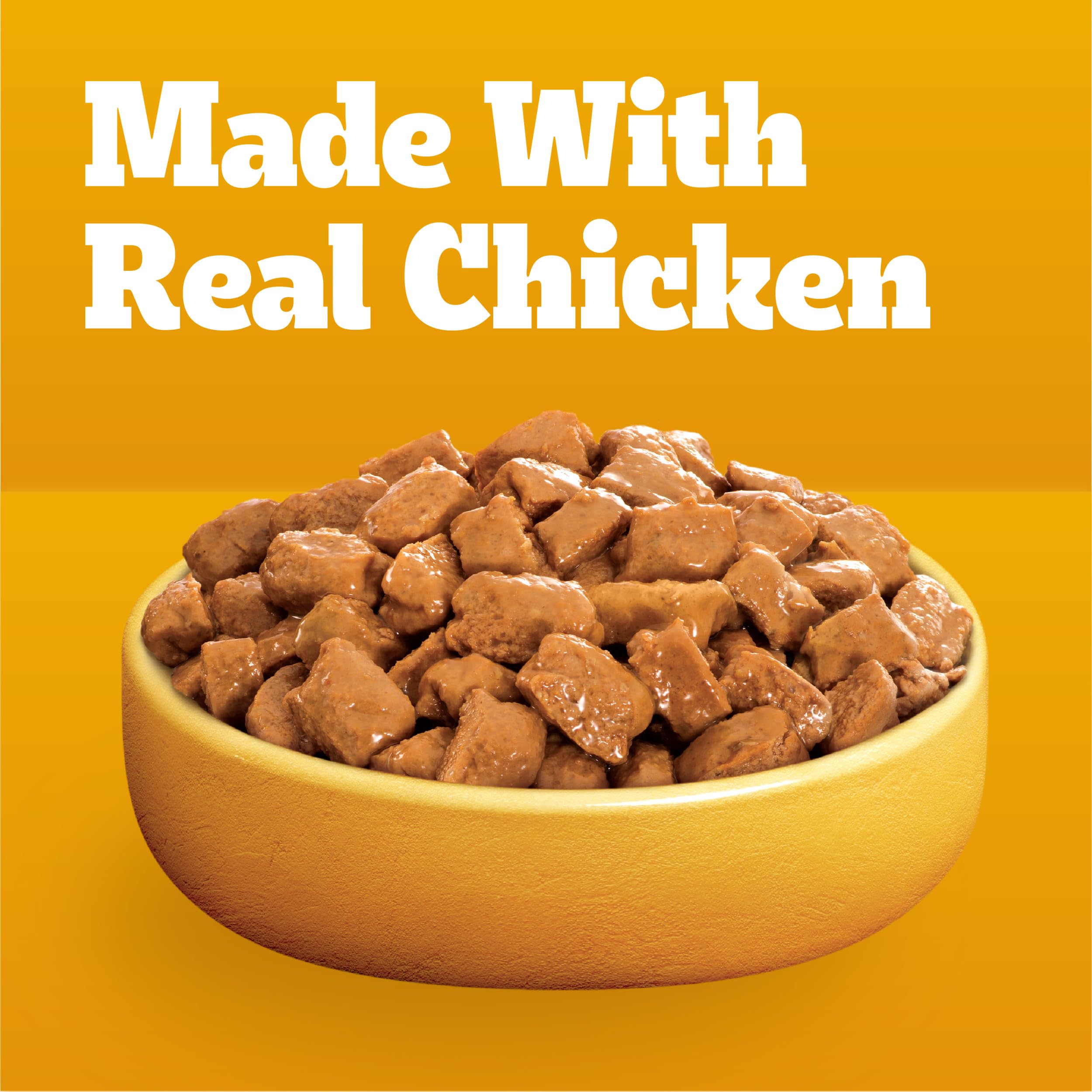 Pedigree trozos de pollo cerca que aportan proteína real y sabor