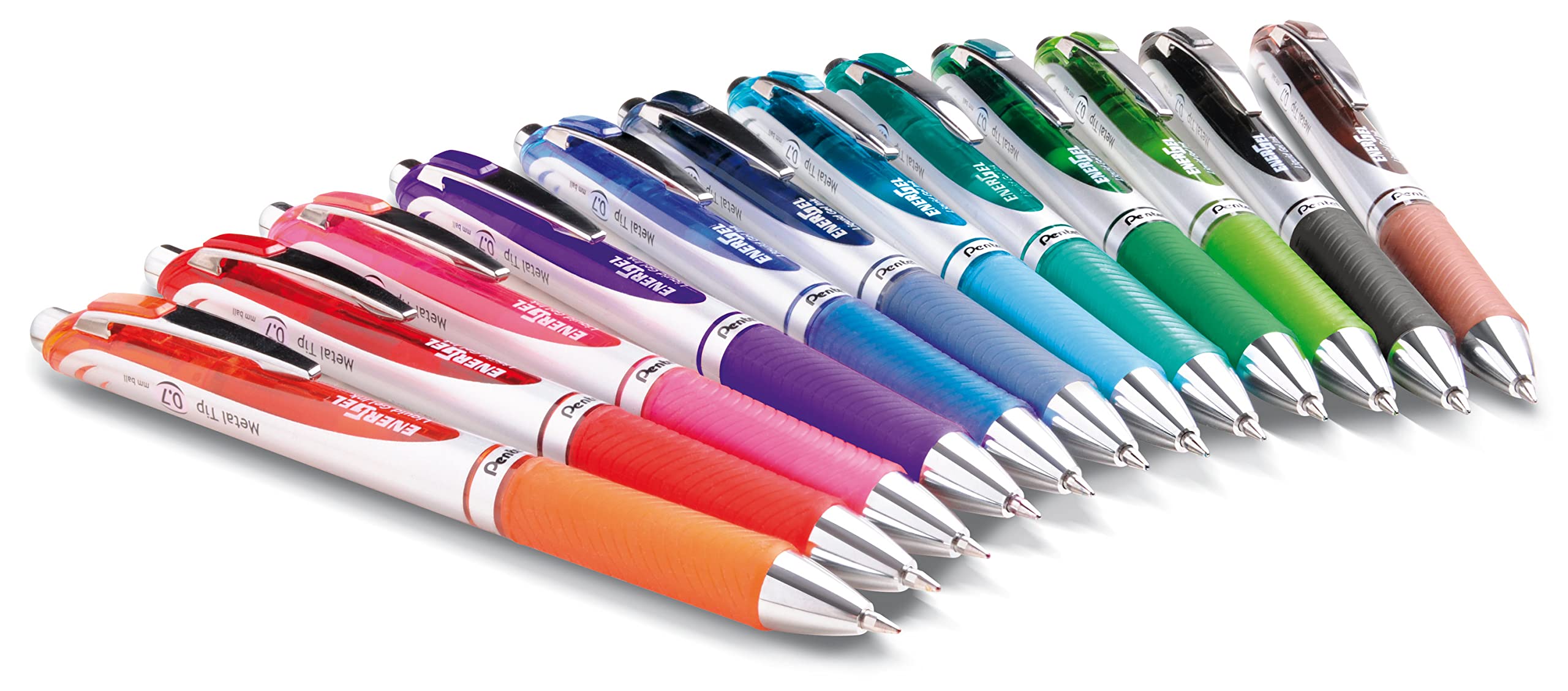 Pentel EnerGel RTX punta 0.7 mm en primer plano para trazos nítidos y control