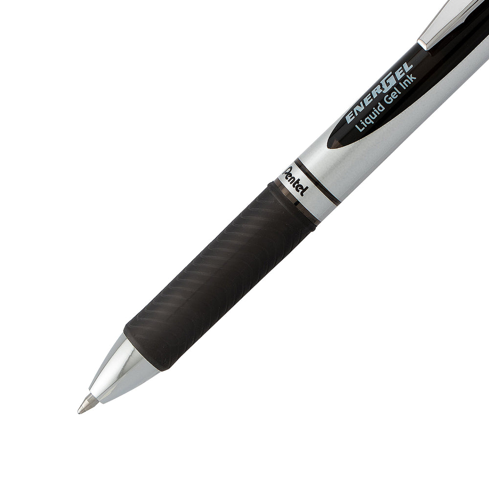 Escena de oficina con Pentel EnerGel RTX sobre cuaderno, ideal para trabajo diario