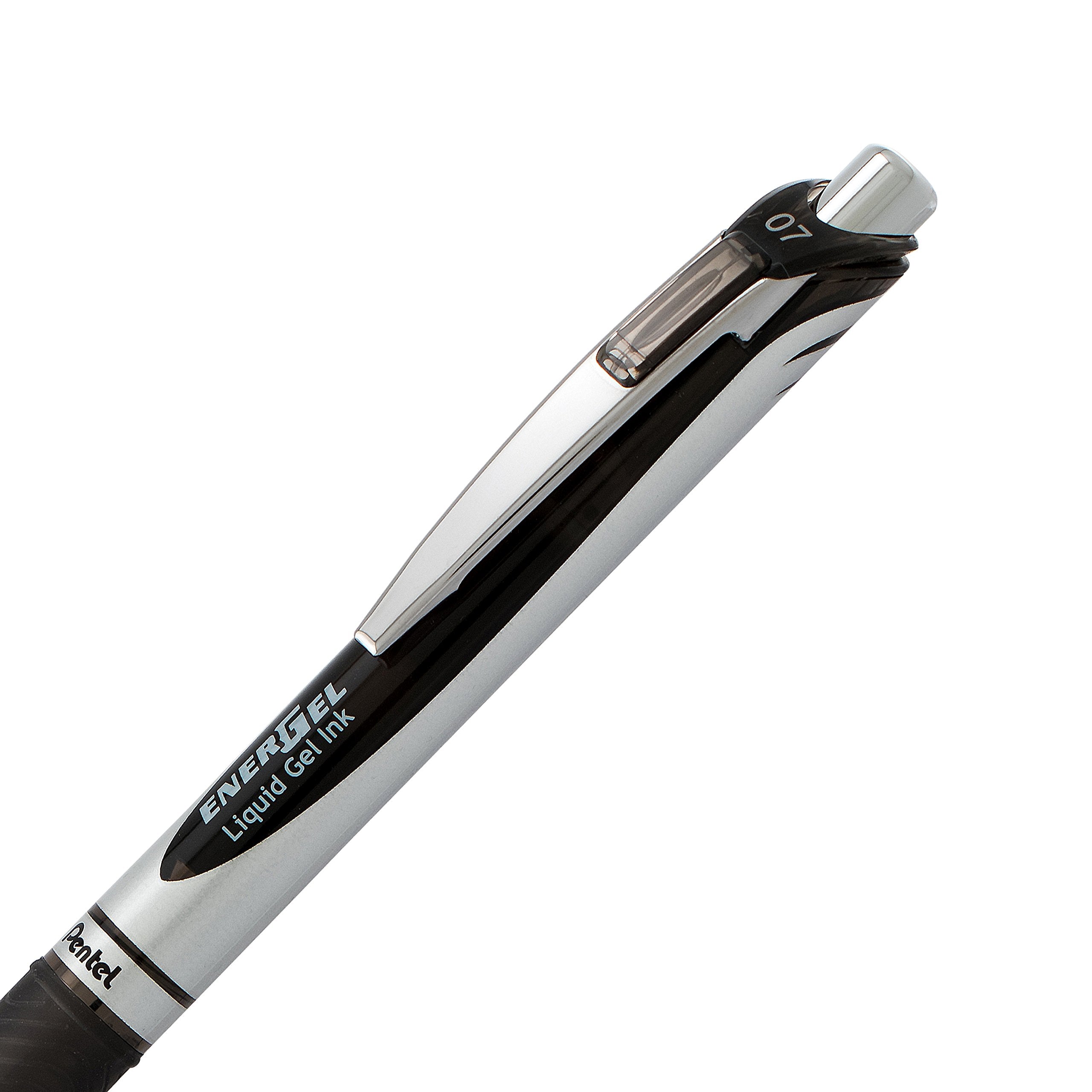 Recambio EnerGel junto al cuerpo Pentel mostrando compatibilidad y sostenibilidad