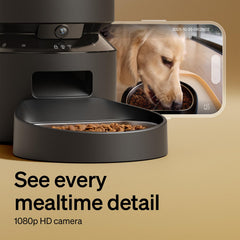 PETLIBRO close-up of top-mounted 1080P camera for clear live monitoring