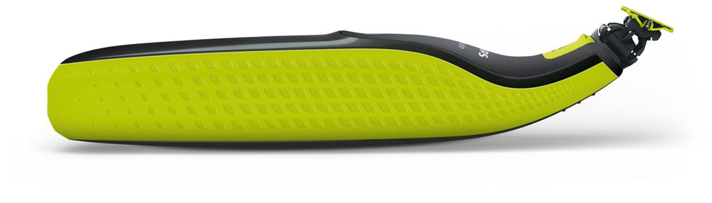 Philips OneBlade QP2520 en ambiente lifestyle mostrando uso diario sencillo
