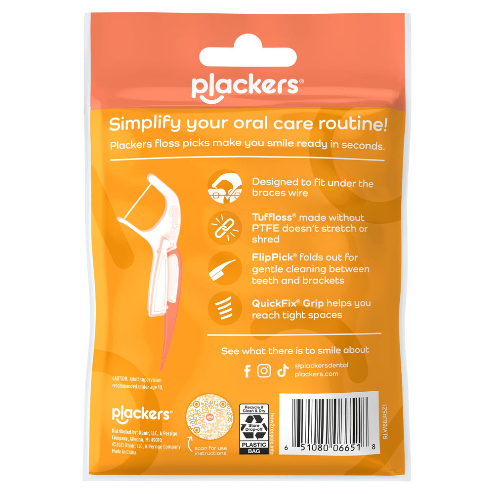 Plackers OrthoPick escena cotidiana tras comer limpiando brackets