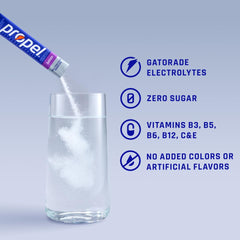 Propel sobres abiertos con polvo morado y beneficio disolución rápida
