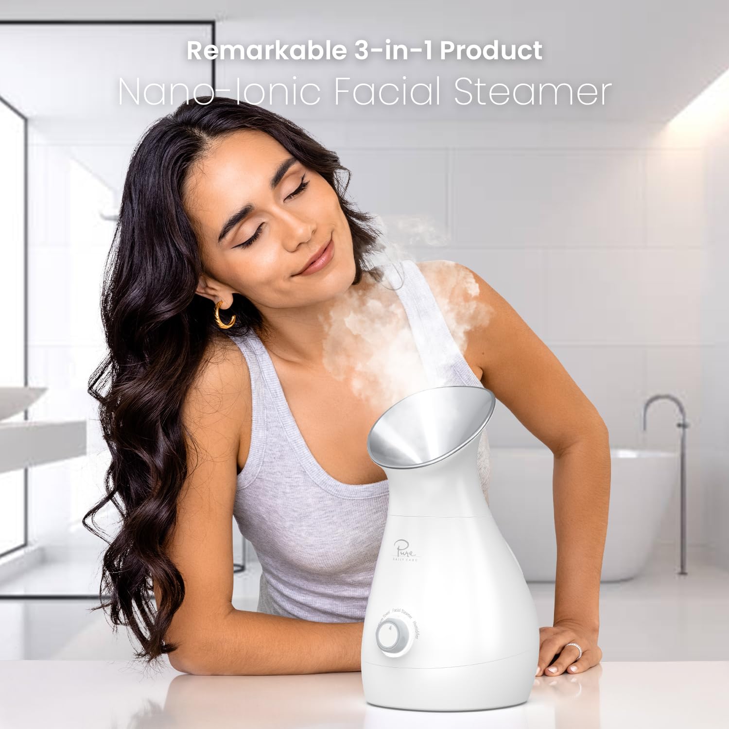 Pure Daily Care nanosteamer junto a objeto para escala, tanque 200 ml y sesiones largas