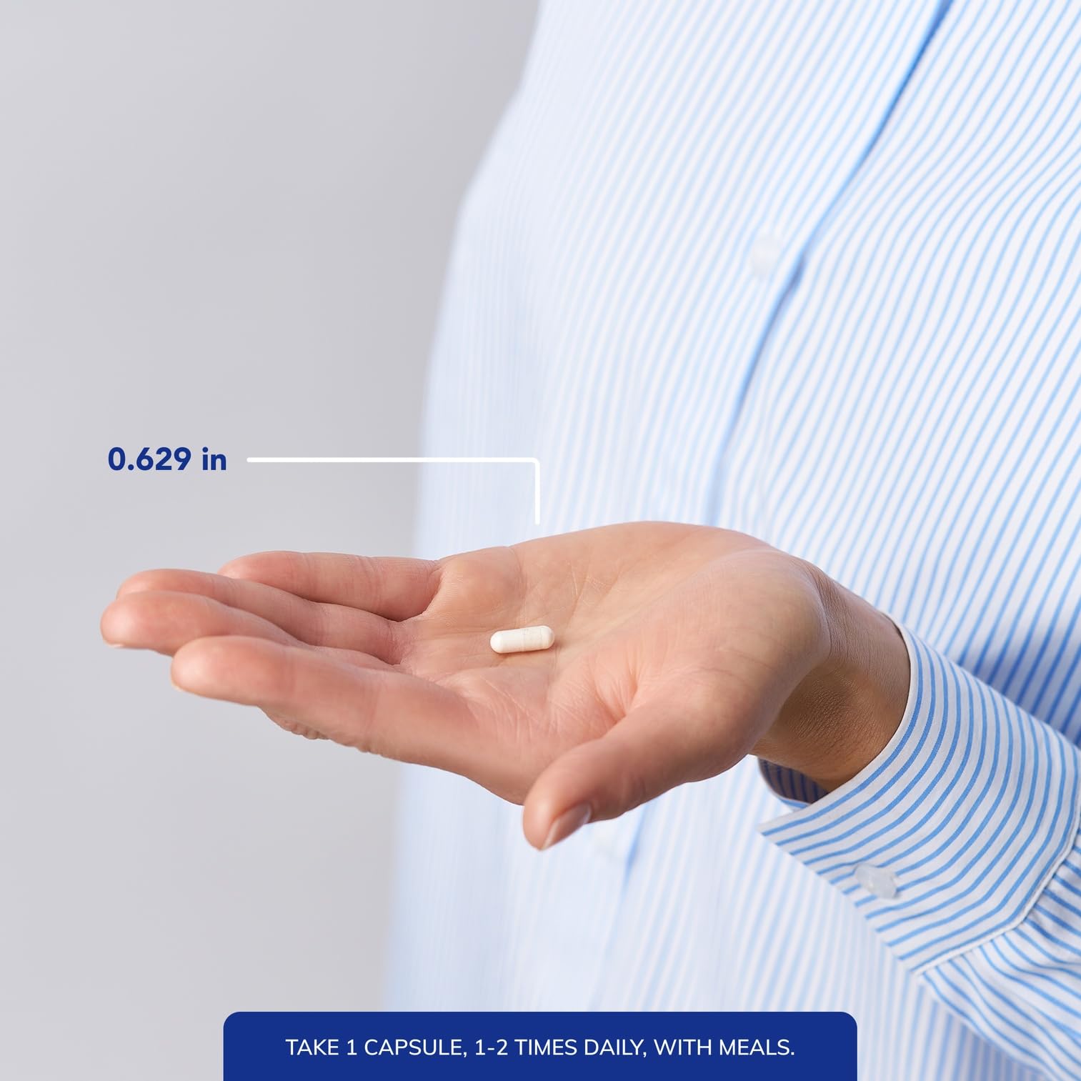 Pure Encapsulations cápsulas junto a regla para comparar tamaño real