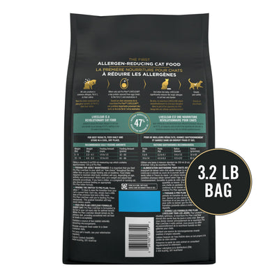 Purina Pro Plan back-of-bag feeding guide and ingredient panel for clarity