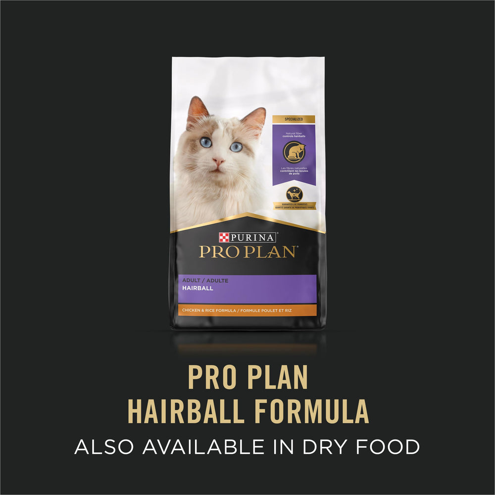 Purina Pro Plan gato comiendo en cocina, fomenta aceptación y disfrute
