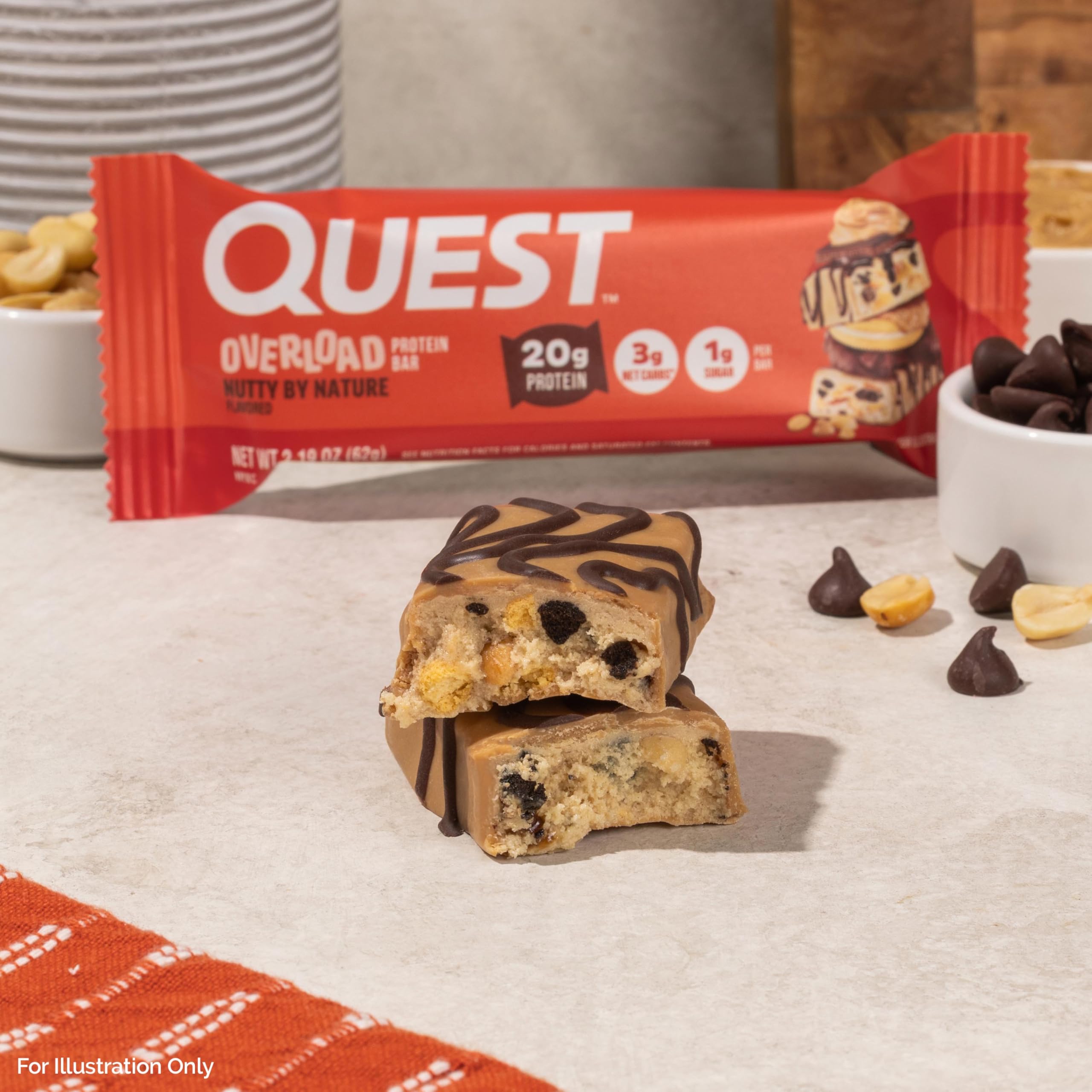Quest Overload barra en mano muestra tamaño práctico y portable