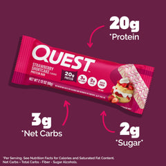 Quest primer plano de textura con trozos de fresa y chips