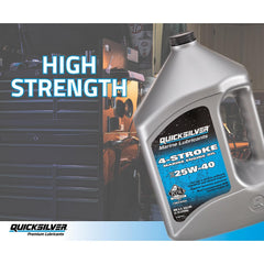 Detalle de textura del aceite Quicksilver 25W-40 resaltando viscosidad y lubricación