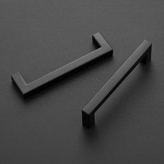 Ravinte close-up of matte-black finish highlighting durable texture