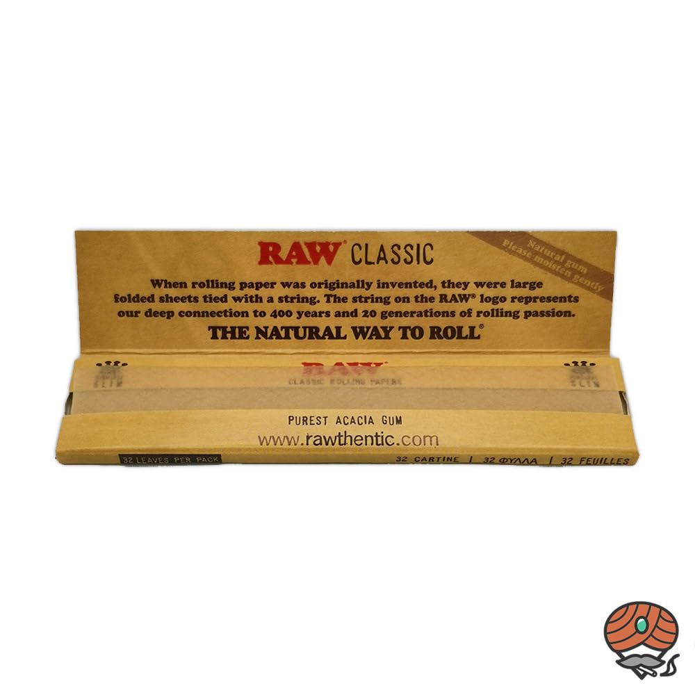 RAW uso práctico mostrando un rollo preparado y facilidad de enrollado