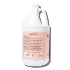 Raw Plus Rare close-up of viscous texture, highlights high-purity glycerin consistency benefit