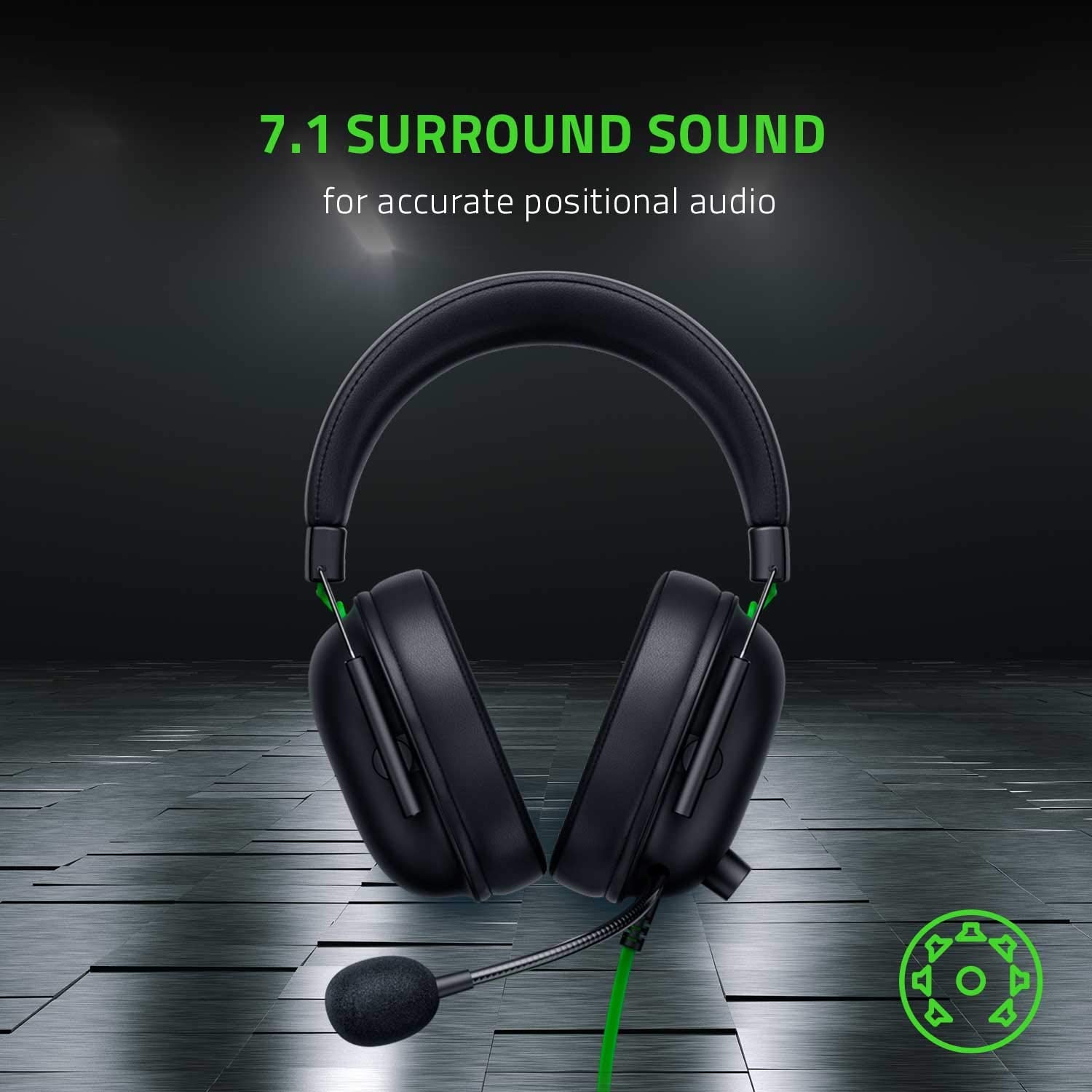 Razer BlackShark V2 X comparación de tamaño en mano para referencia