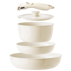 Redchef presentación frontal del set mostrando piezas y tapa, ideal para cocinas compactas