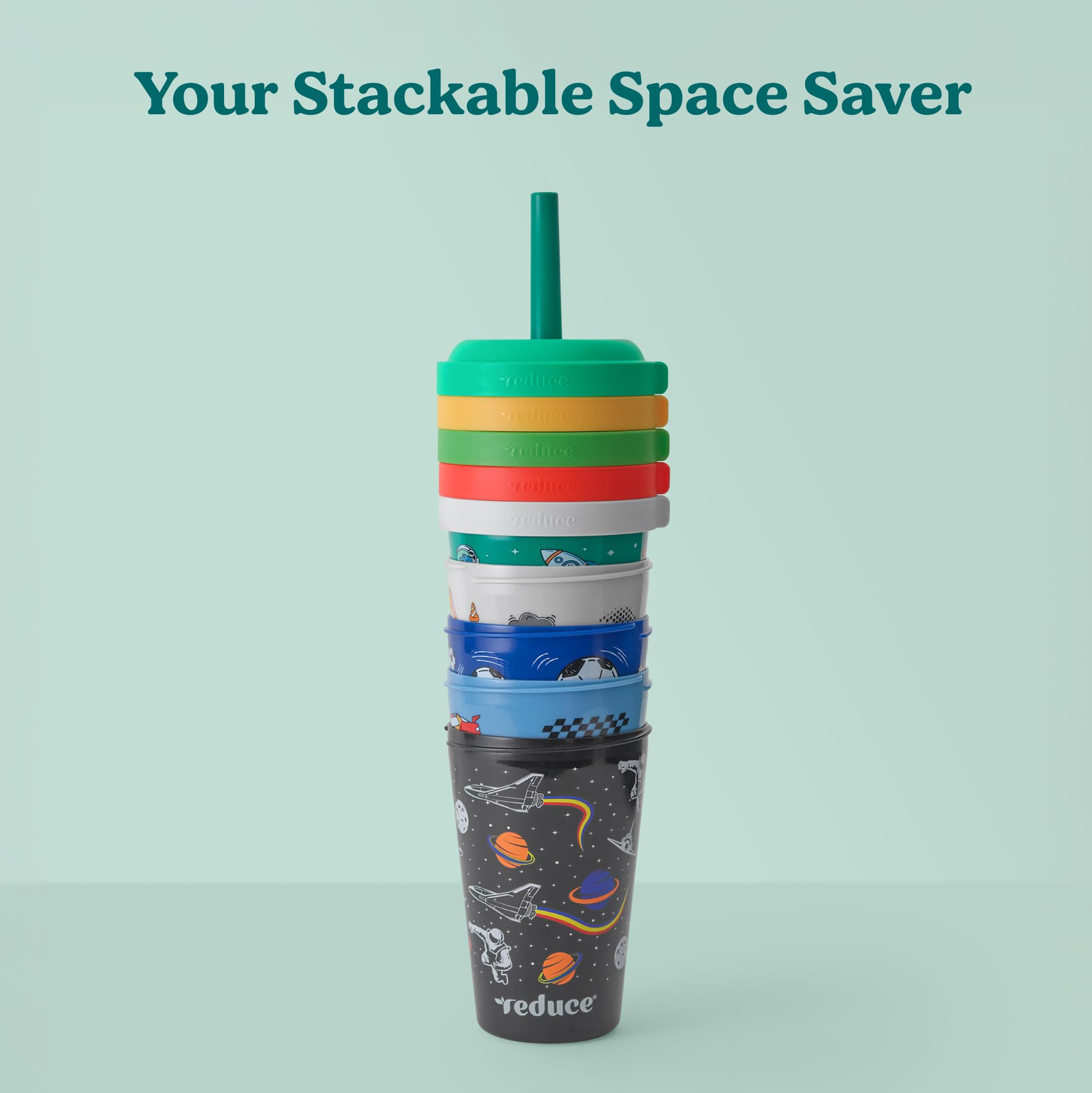 REDUCE GoGo's vaso en portavasos de coche demostrando ajuste estable en viajes