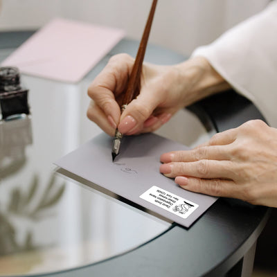 Risepekt etiqueta escrita a mano mostrando superficie mate resistente