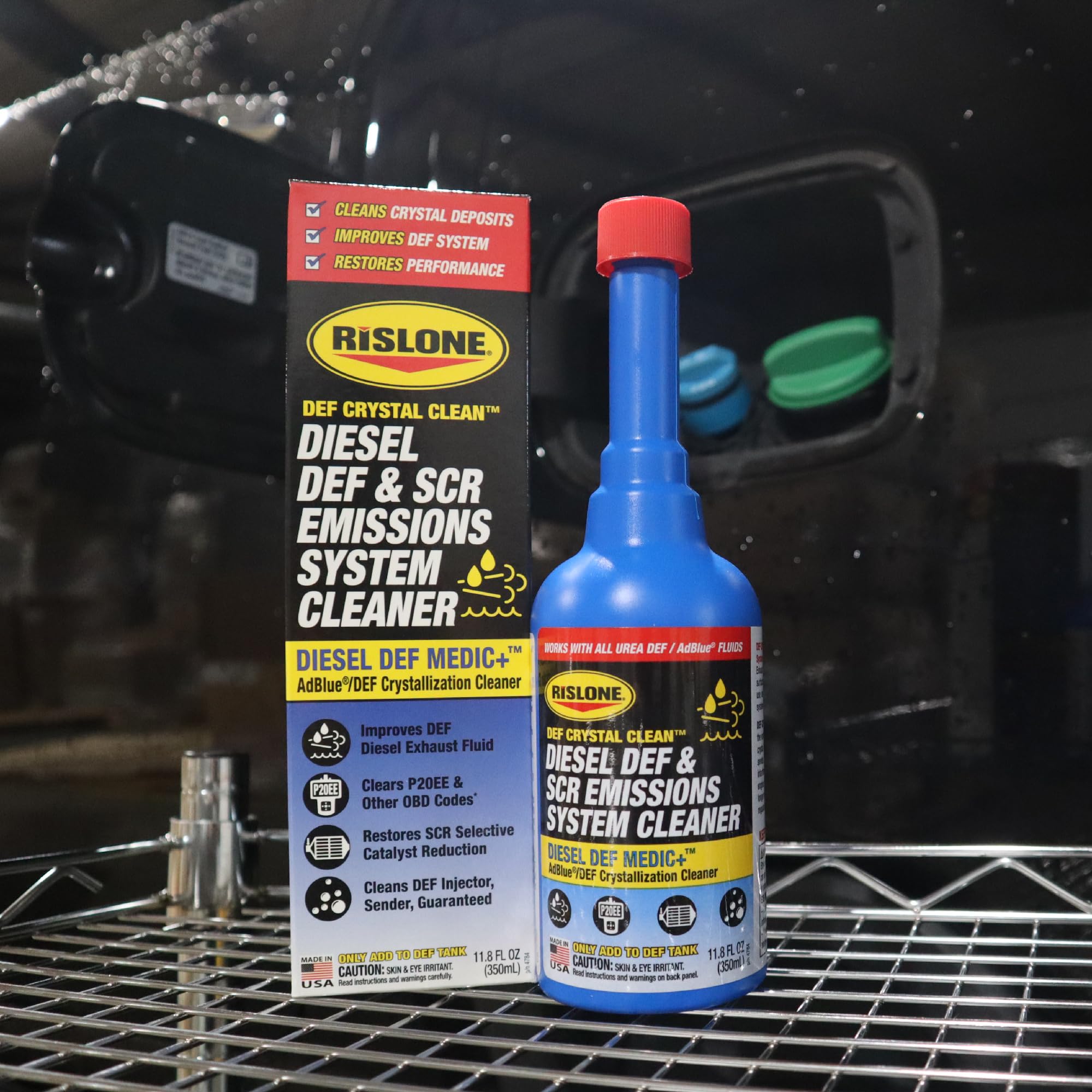 Rislone ambiente de taller con vehículo diésel beneficiado por el producto