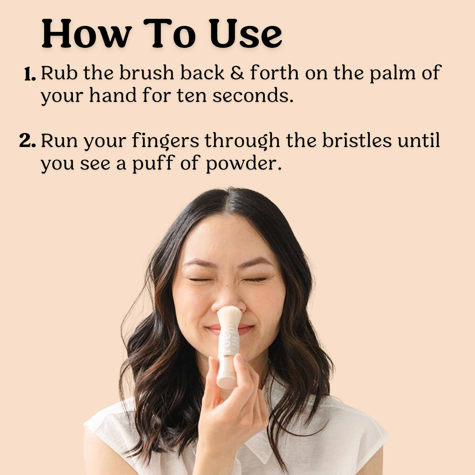 Roe Wellness applying brush-on sunscreen to scalp for precise sun protection