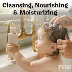 Roe Wellness uso en baño de bebé demostrando limpieza suave y cuidado