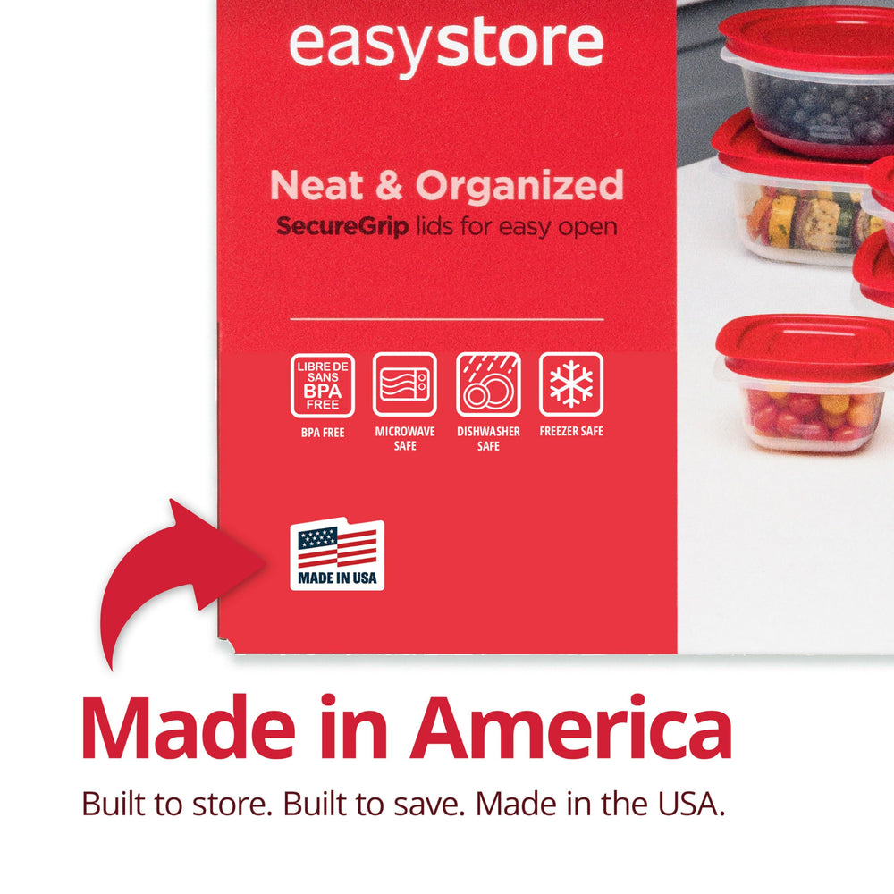 Rubbermaid EasyStore varios recipientes apilados en refrigerador para ordenar alimentos