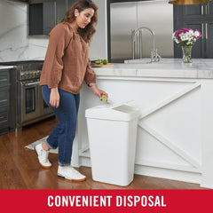 Rubbermaid interior rim showing LinerLock detail securing bags for tidy disposal