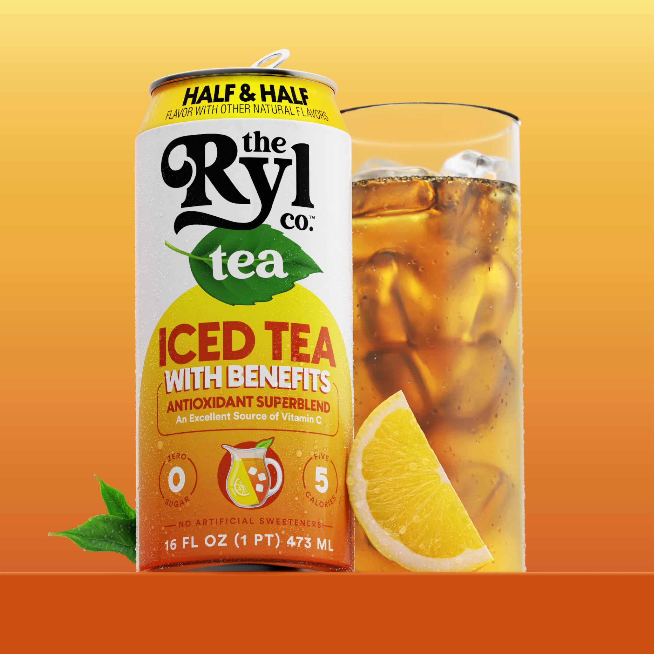The Ryl Co closeup etiqueta con tabla nutricional y contenido vitamina C
