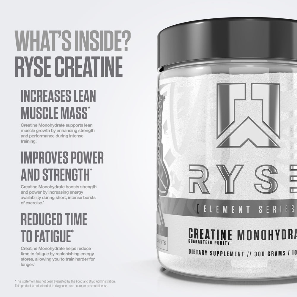 Vaso mezclando RYSE Creatine Monohydrate sin sabor para preparación rápida antes del entrenamiento