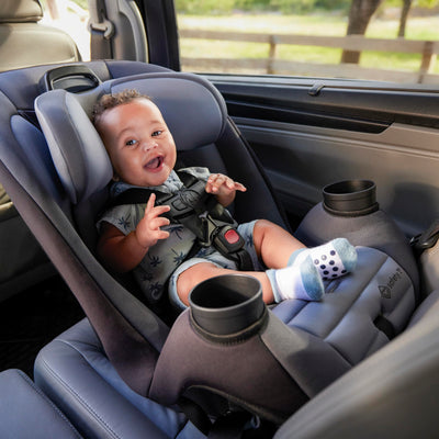 Safety 1st Ellaris removable seat pad texture for easy cleaning