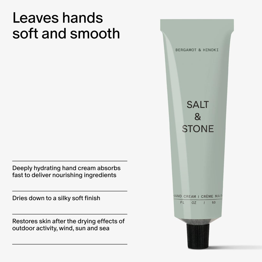 Salt & Stone aplicación en manos real mostrando acabado sedoso