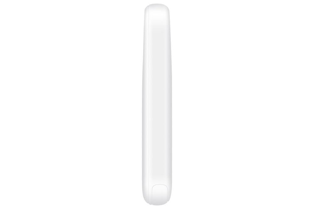 Samsung SmartTag2 attached to keys demonstrating easy everyday use and quick finding benefit